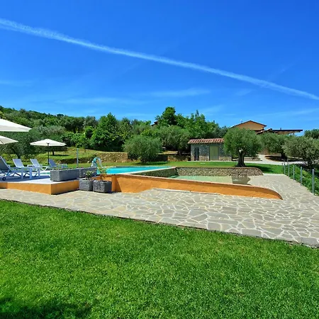 Villa Acquaviva With Panoramic, Private Pool And Gym - By Posarellivillas *