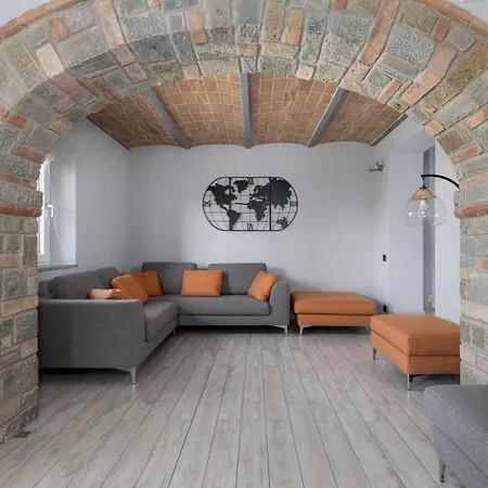 Villa Acquaviva With Panoramic, Private Pool And Gym - By Posarellivillas Panicale