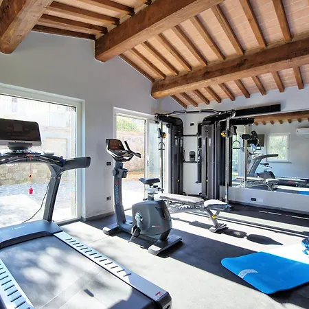 Acquaviva With Panoramic, Private Pool And Gym - By Posarellivillas