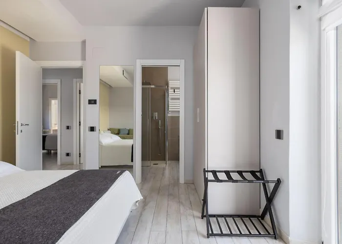 Acquaviva With Panoramic, Private Pool And Gym - By Posarellivillas *