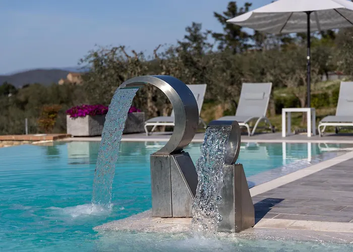 Villa Acquaviva With Panoramic, Private Pool And Gym - By Posarellivillas *